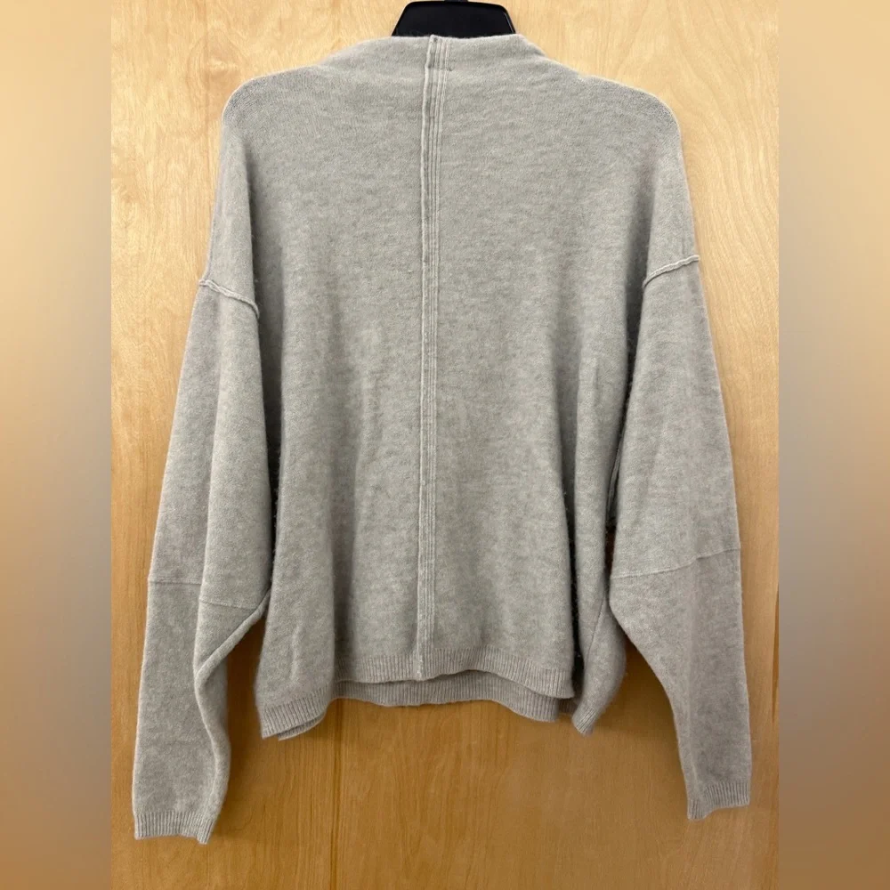 Free People Wool Blend Relaxed Grey Raglan Sweater - Picture 11 of 13